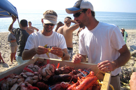 The Ultimate Guide to Throwing a Seafood Party