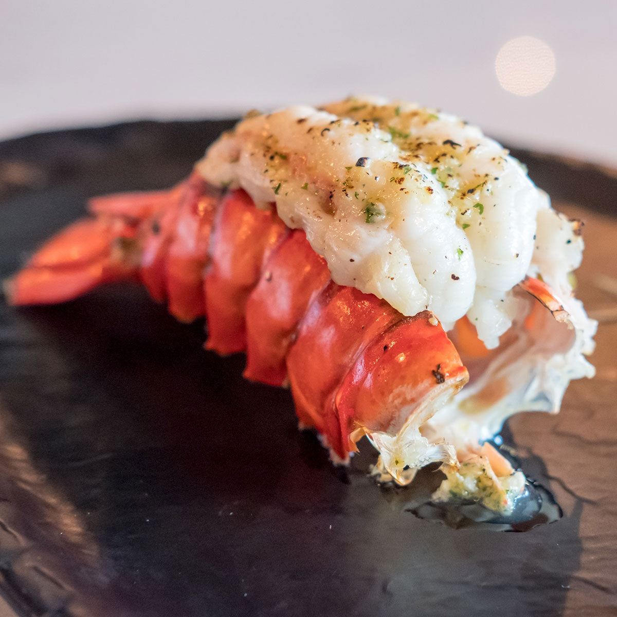 Jumbo Lobster Tail (1, 8–10 oz)