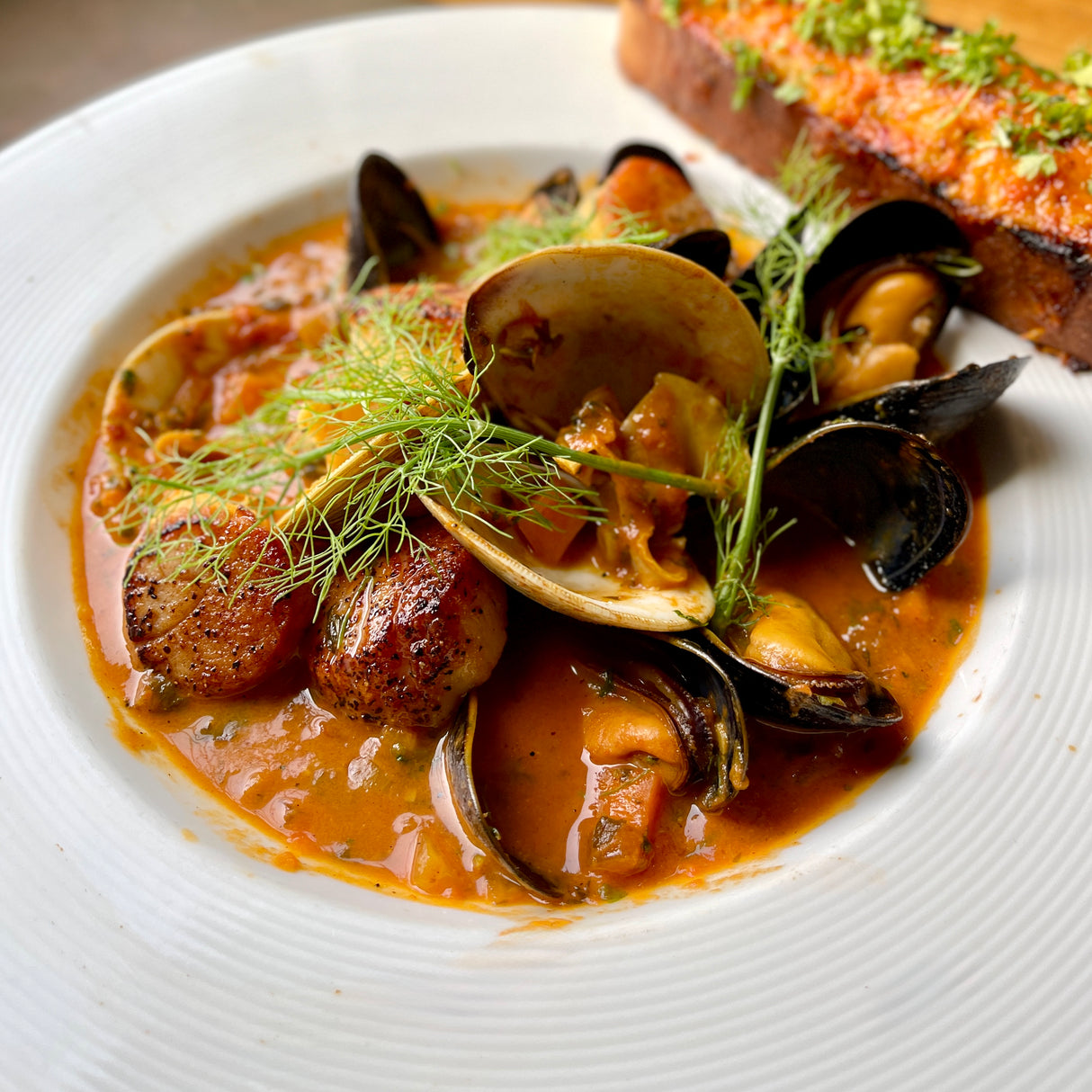 2 lb P.E.I. Mussels